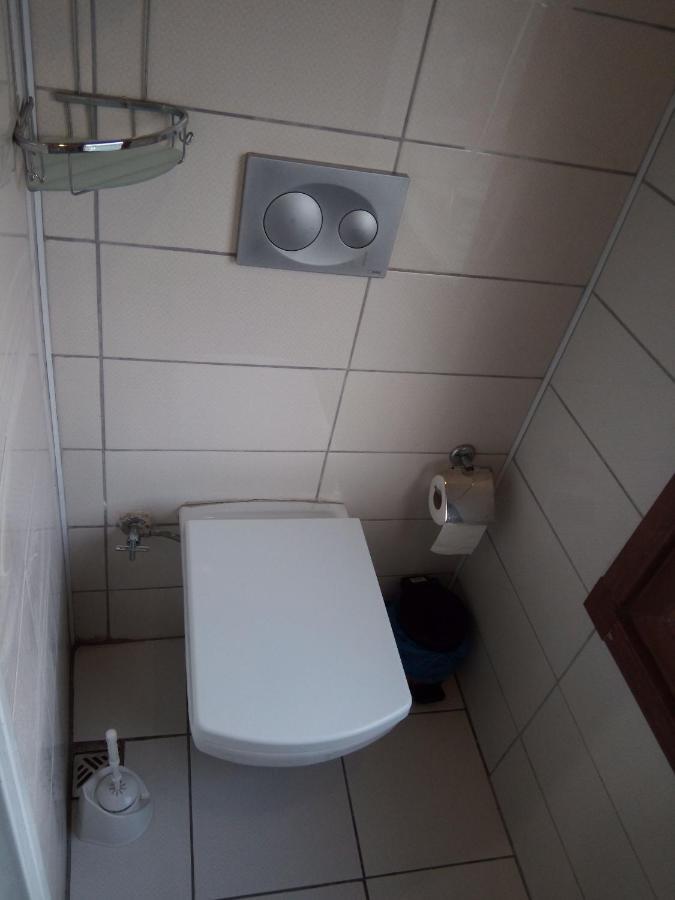 Mr Damien Aparthotel Истанбул Екстериор снимка